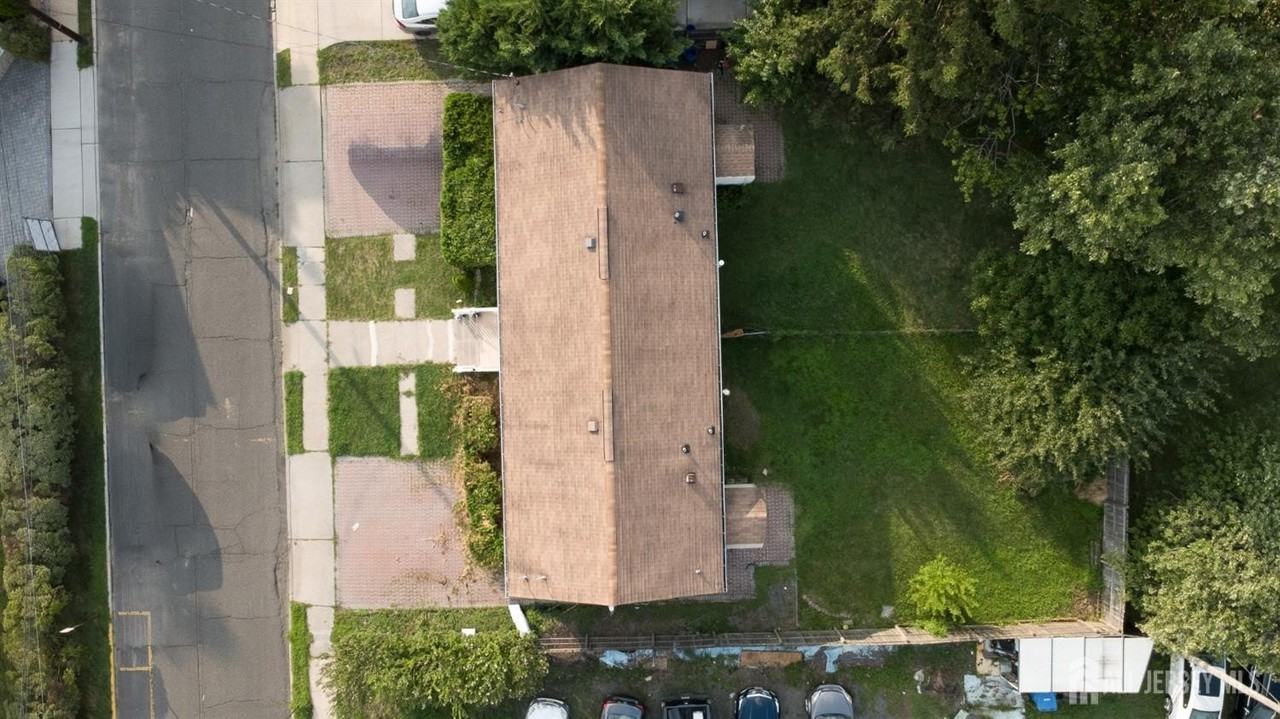 13 Gordon St #15 - Photo 3 of 14