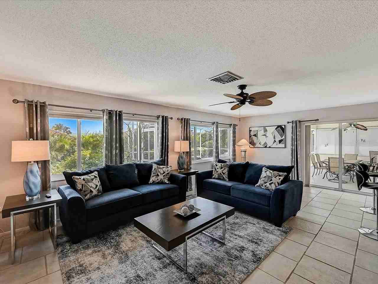 10 Stone Mountain Blvd - Photo 5 of 50