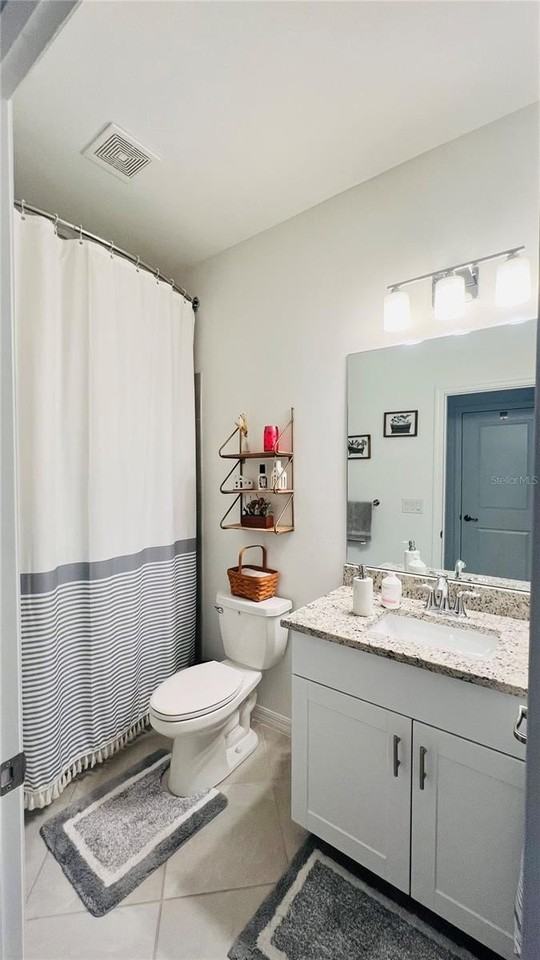 1873 E Isles Rd - Photo 5 of 20