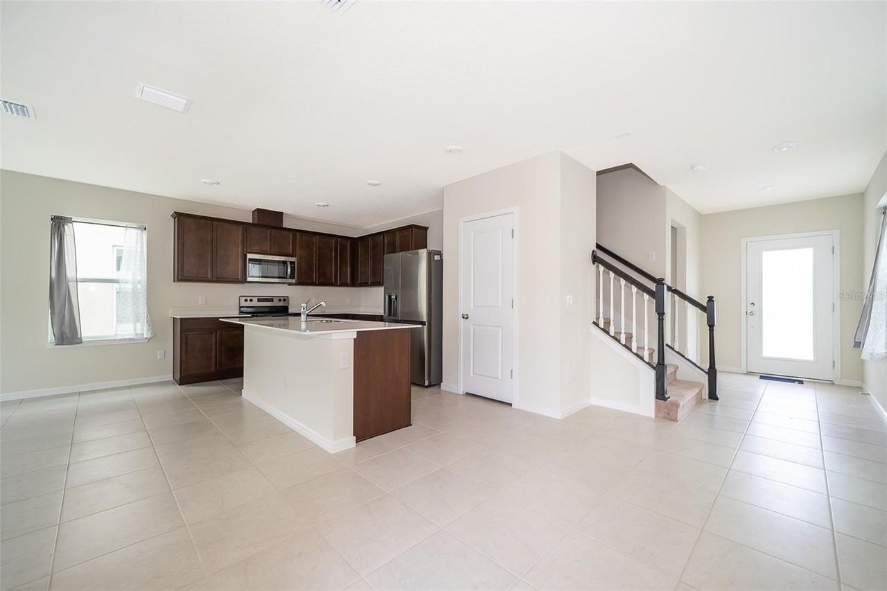 1941 Summer Serenity Dr - Photo 6 of 45