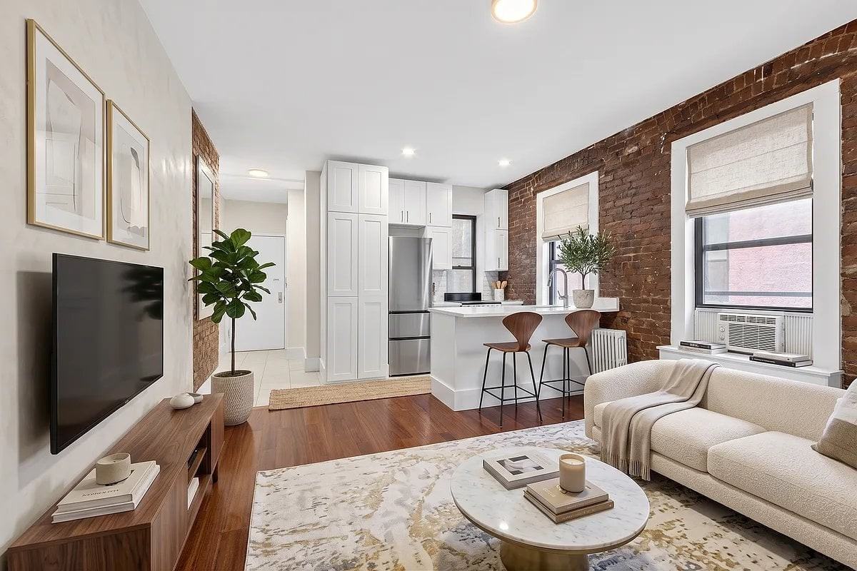7 Carmine St #3