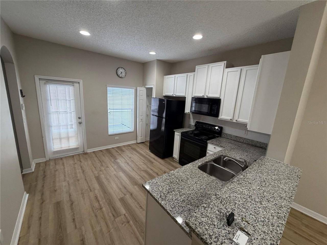 6486 Merrick Landing Blvd - Photo 5 of 24
