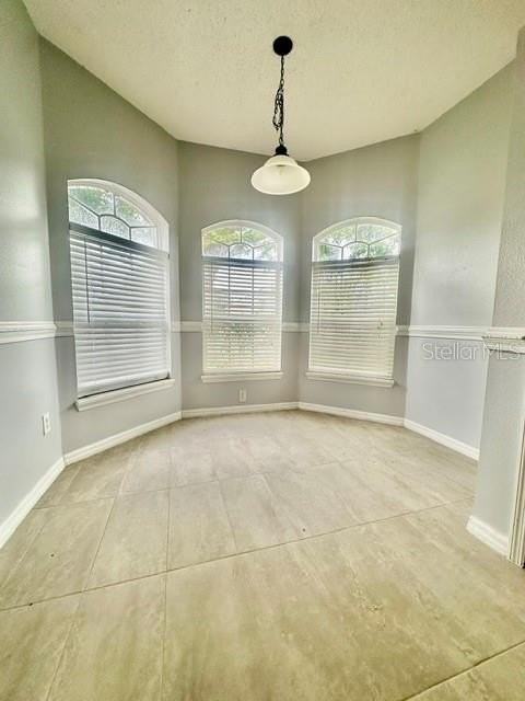 4903 Waterside Pointe Cir - Photo 3 of 15