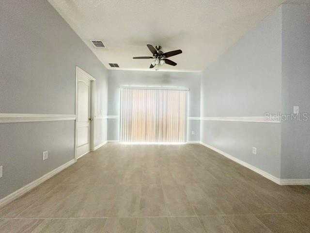 4903 Waterside Pointe Cir - Photo 5 of 15
