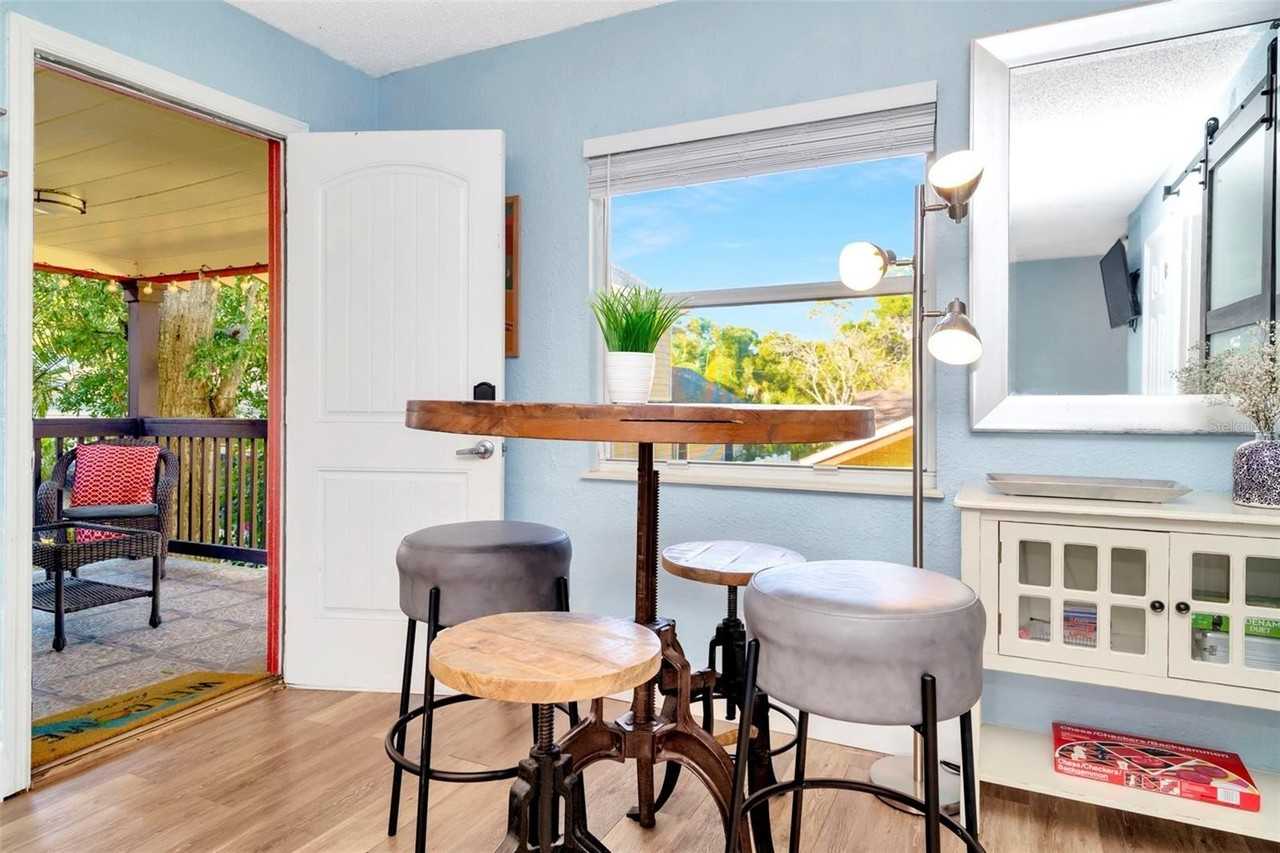 826 11th Ave S #1 - Photo 3 of 30