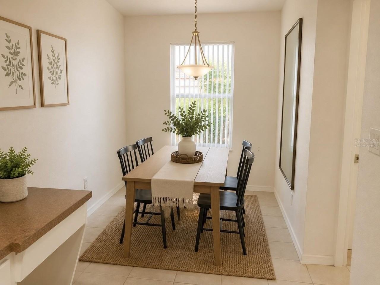 5001 Sunridge Palms Dr - Photo 3 of 5