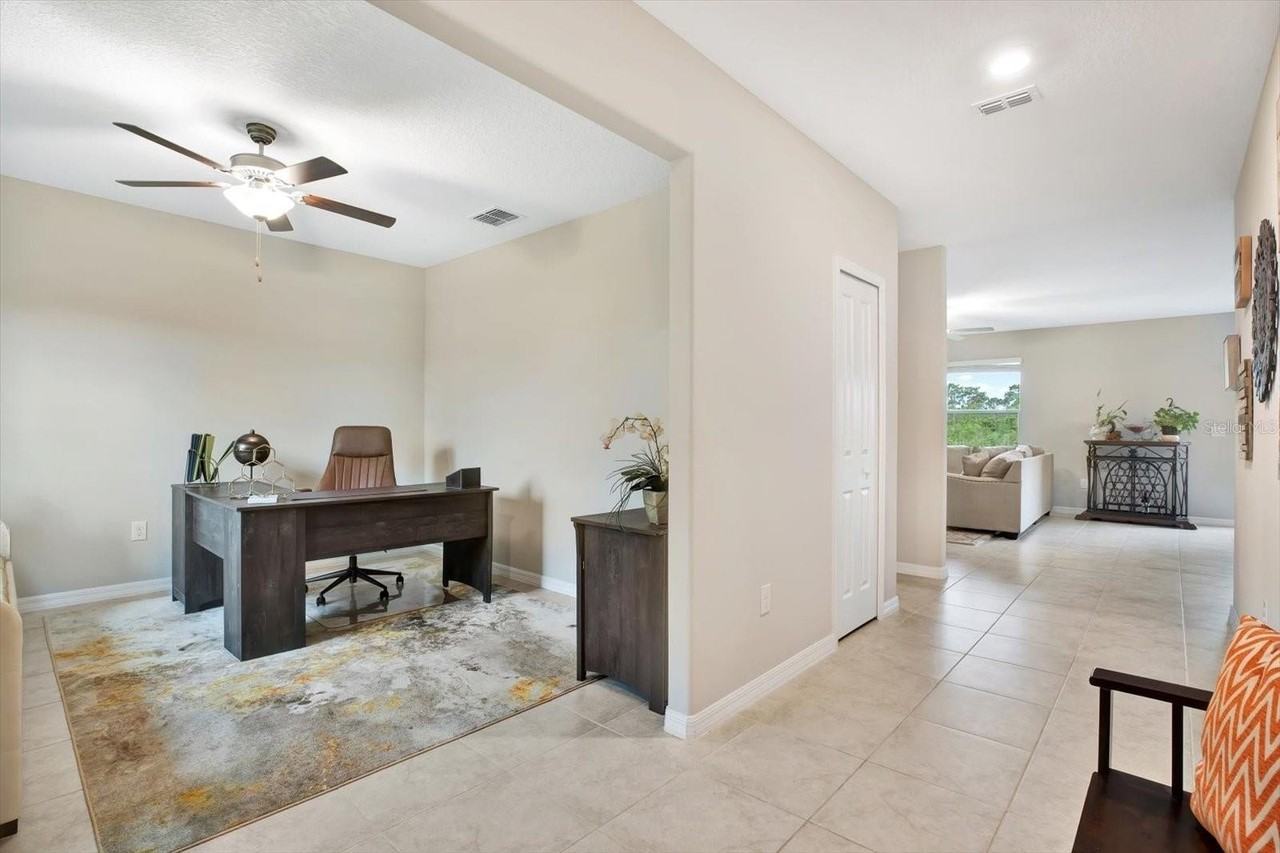 12813 Wildflower Meadow Dr - Photo 4 of 50