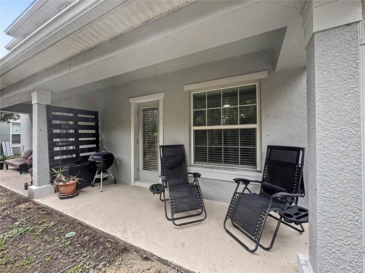 4842 Chatterton Way - Photo 6 of 33