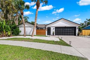 featured image of 2911 Woodpine Ct