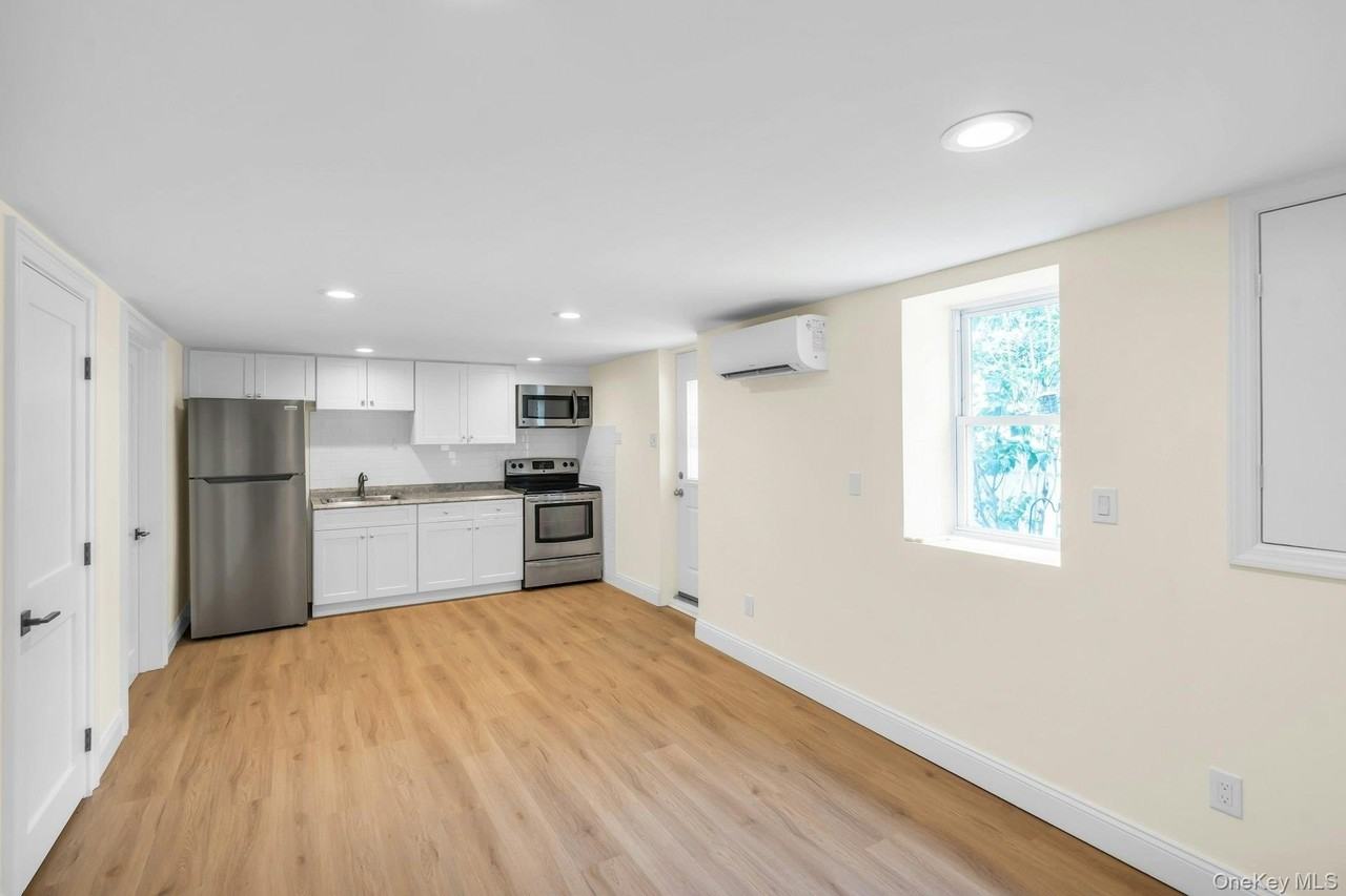 69 Edgewood Rd #B - Photo 6 of 13