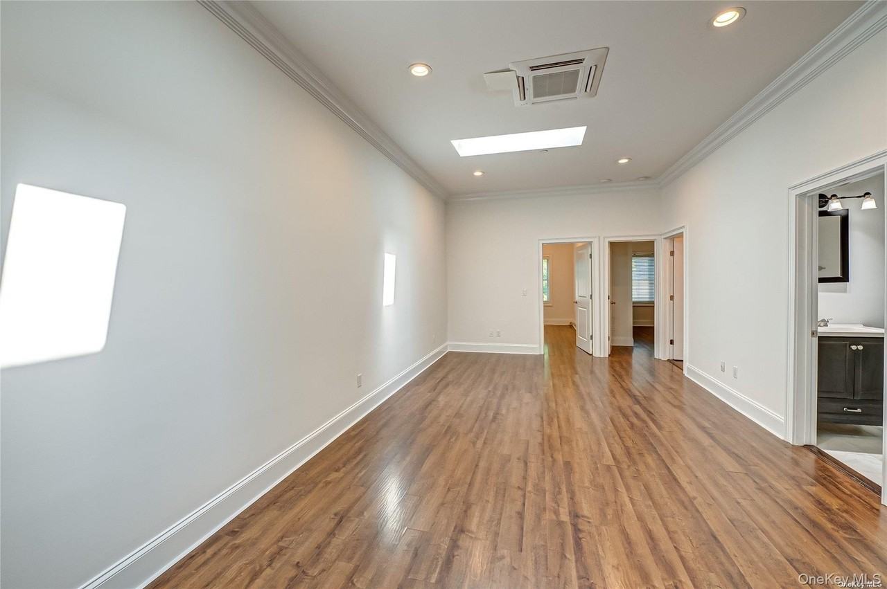 50 Stewart Ave Apt 3a #3A - Photo 5 of 13