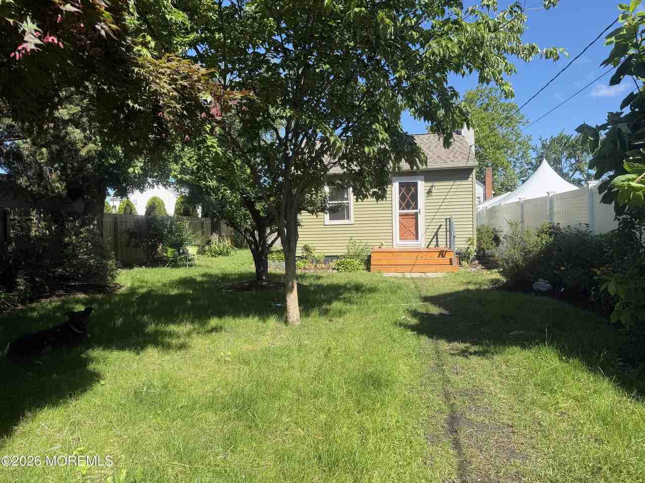 33 Wooley St #B - Photo 4 of 18