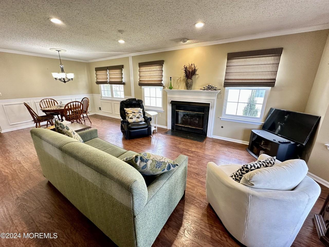 21 Dogwood Dr - Photo 4 of 18