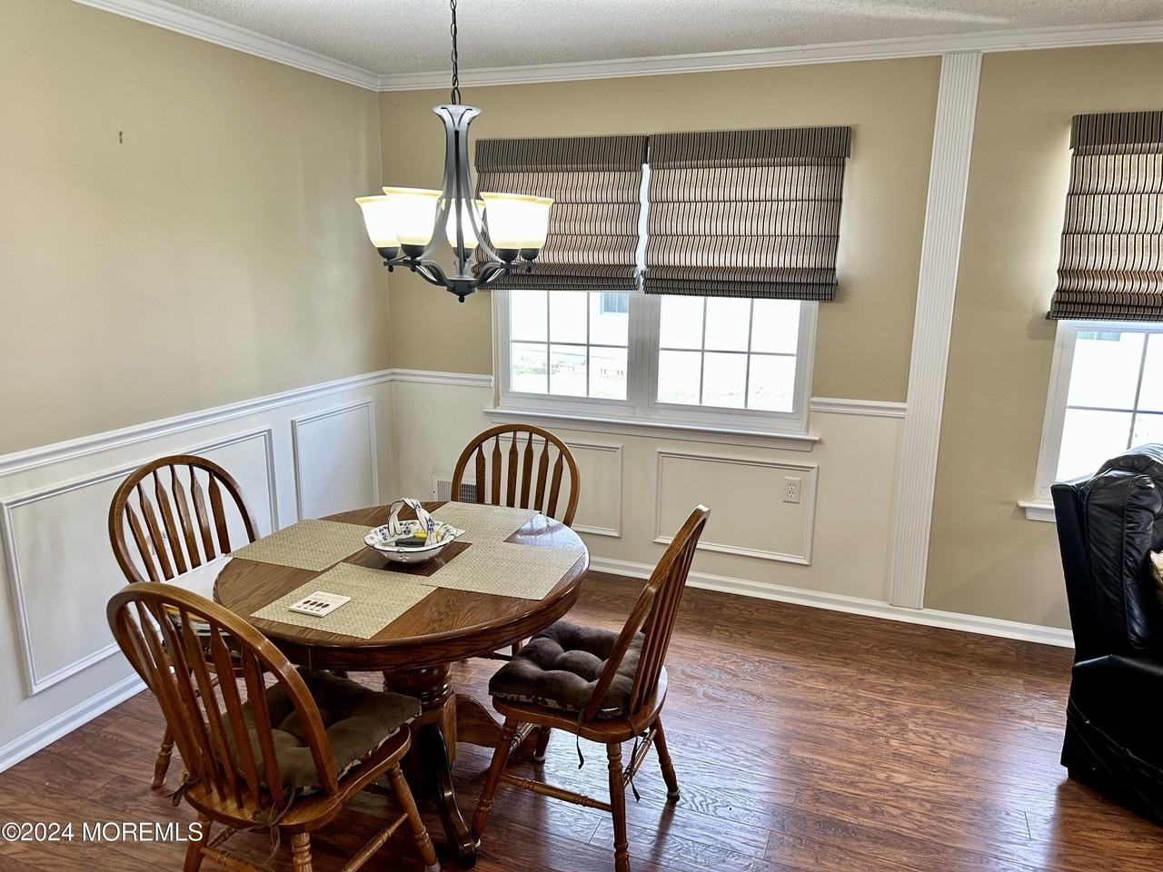 21 Dogwood Dr - Photo 5 of 18