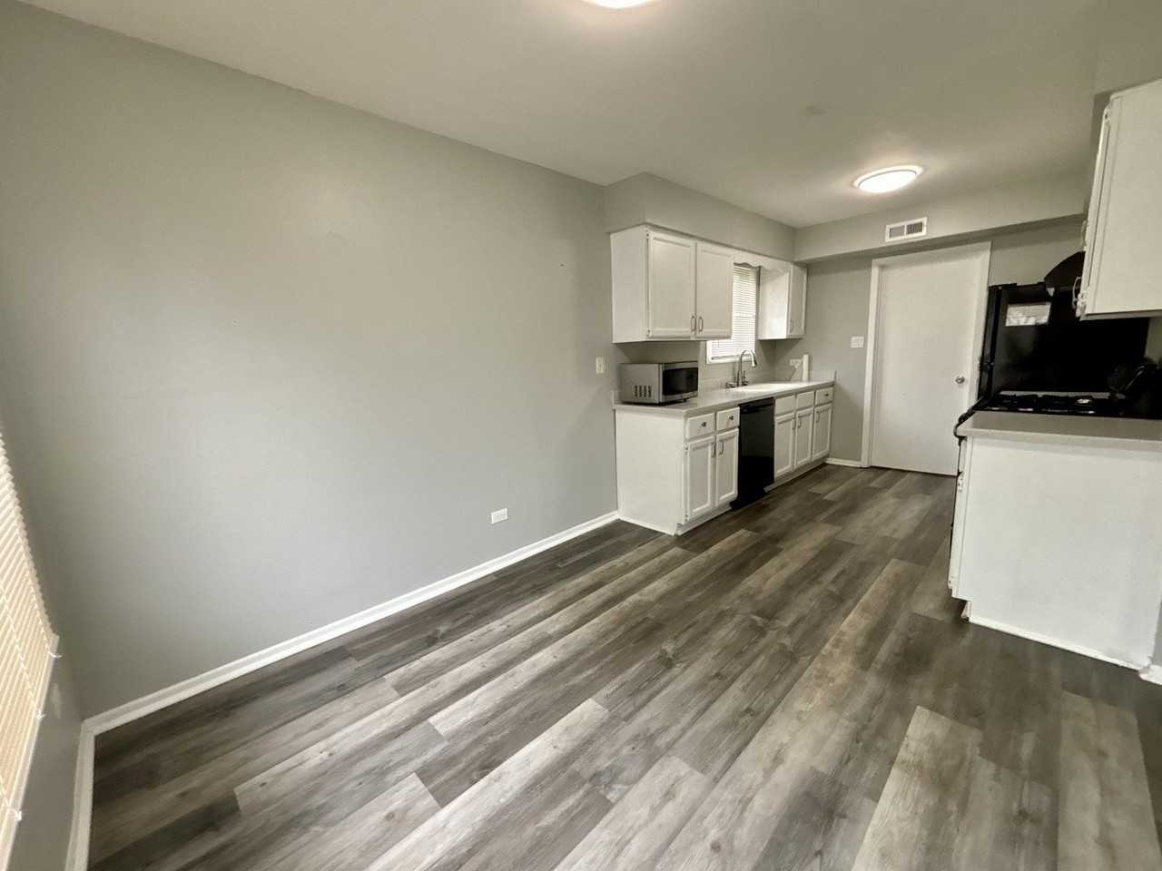 48 Churn Rd - Photo 3 of 10