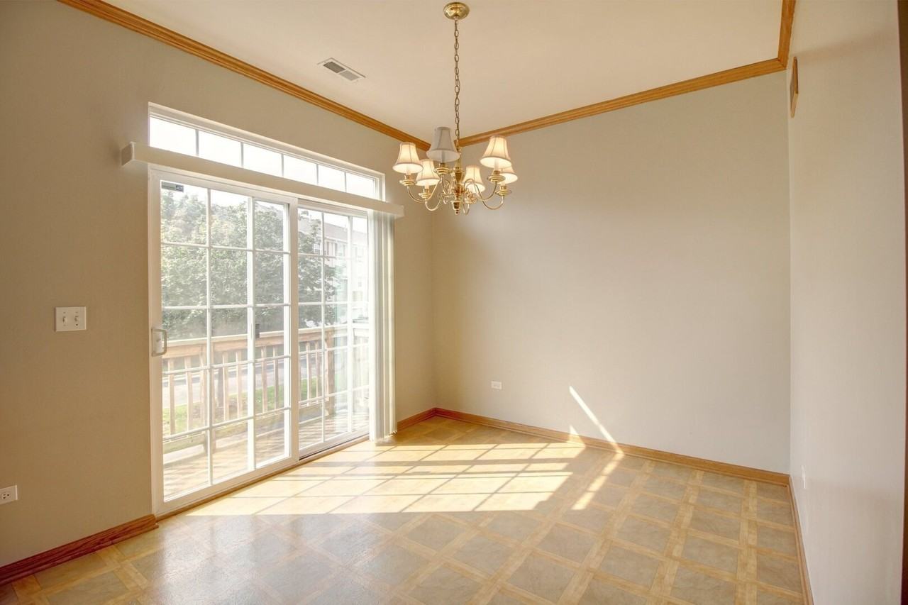 238 S Alder Creek Dr - Photo 5 of 14