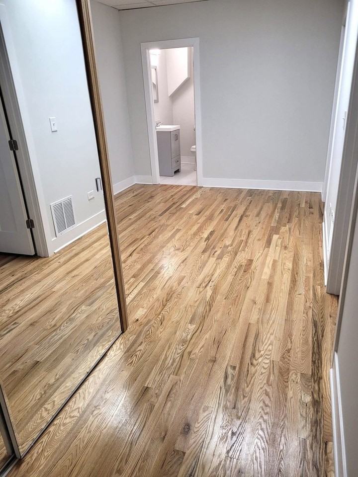1900 S May St #1F - Photo 6 of 11
