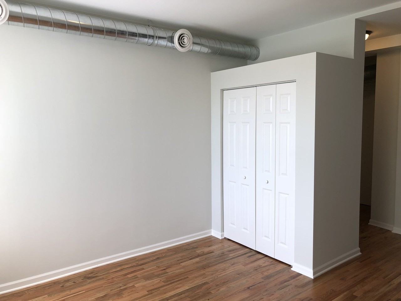 7606 N Paulina St #203A - Photo 6 of 11