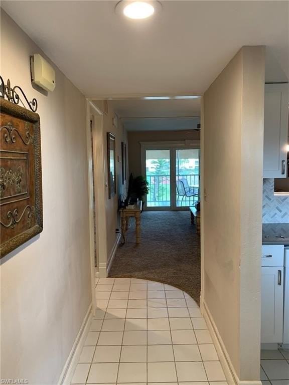 1004 Manatee Rd #H204 - Photo 4 of 32