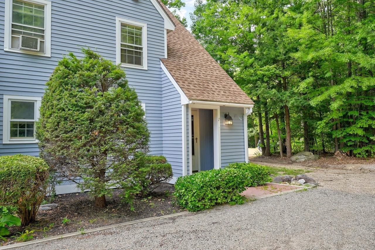 59 Haynesville Avenue #7 - Photo 3 of 31
