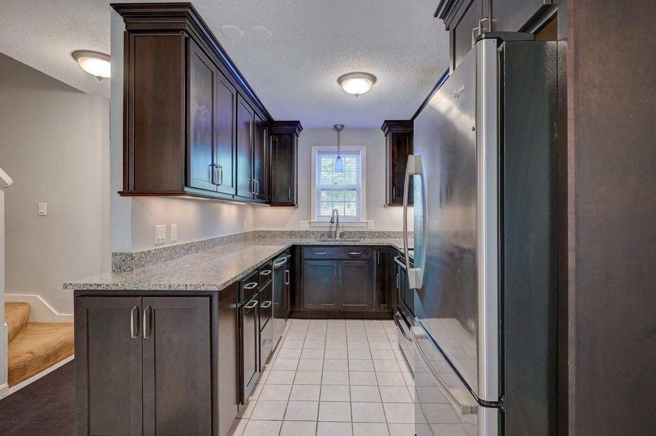 59 Haynesville Avenue #7 - Photo 7 of 31