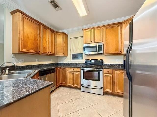 2901 Kansas Ave - Photo 5 of 15