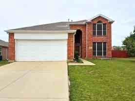 2805 Crater Lake Ln - Photo 1 of 1