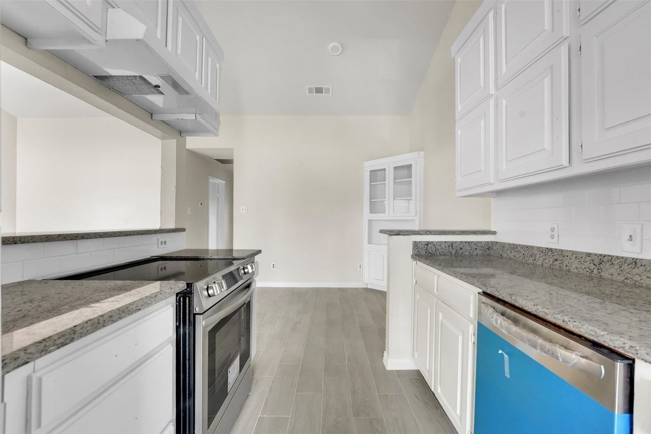 405 S Las Vegas Trl - Photo 7 of 22