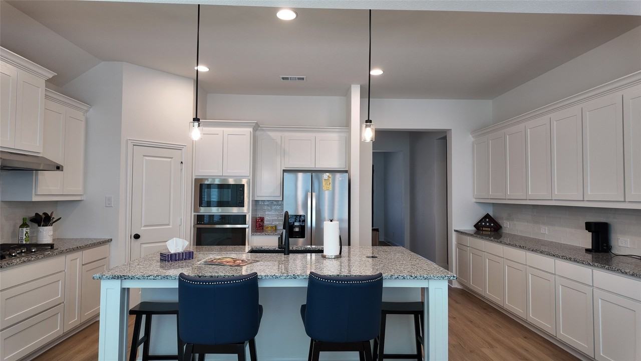 341 Aurora Hills Trl - Photo 7 of 18