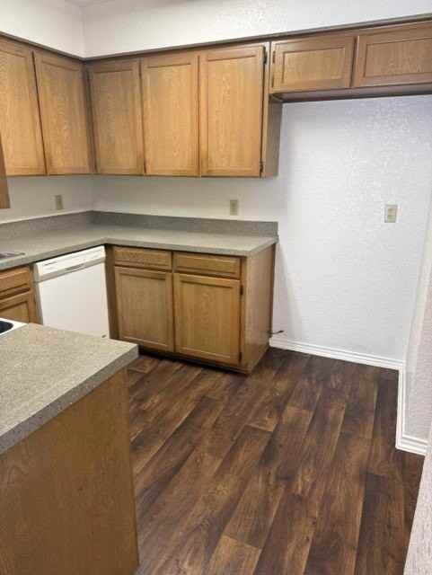 4402 Tall Meadow Ln - Photo 5 of 8
