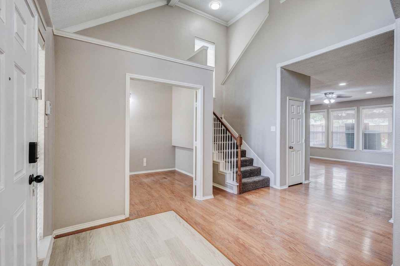 7081 Chinquapin Dr - Photo 2 of 22