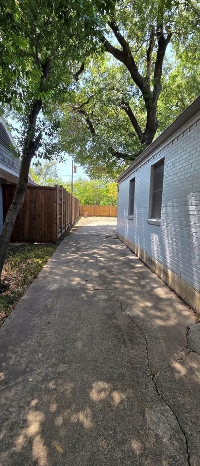 7303 Bucknell Dr - Photo 2 of 16
