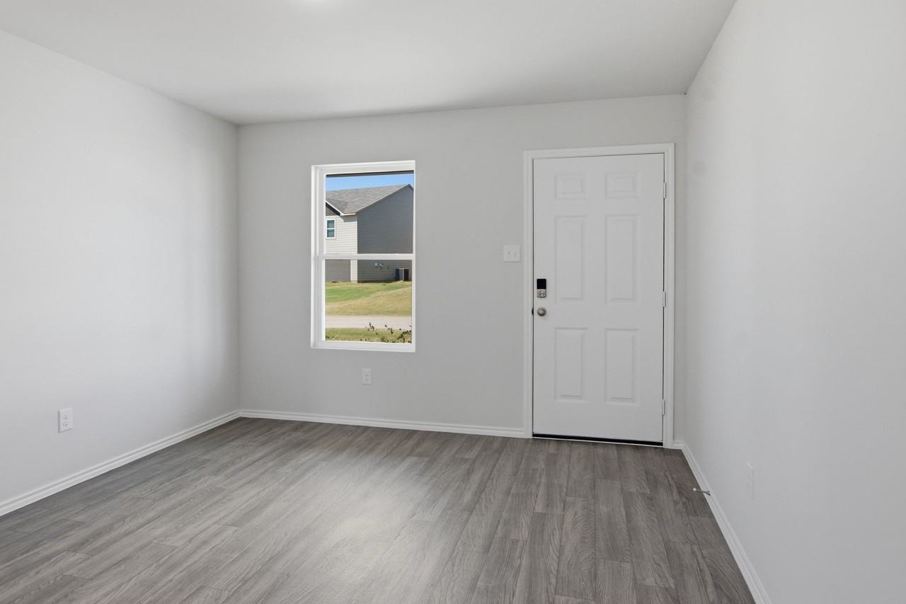 342 Azalea Trl - Photo 6 of 31