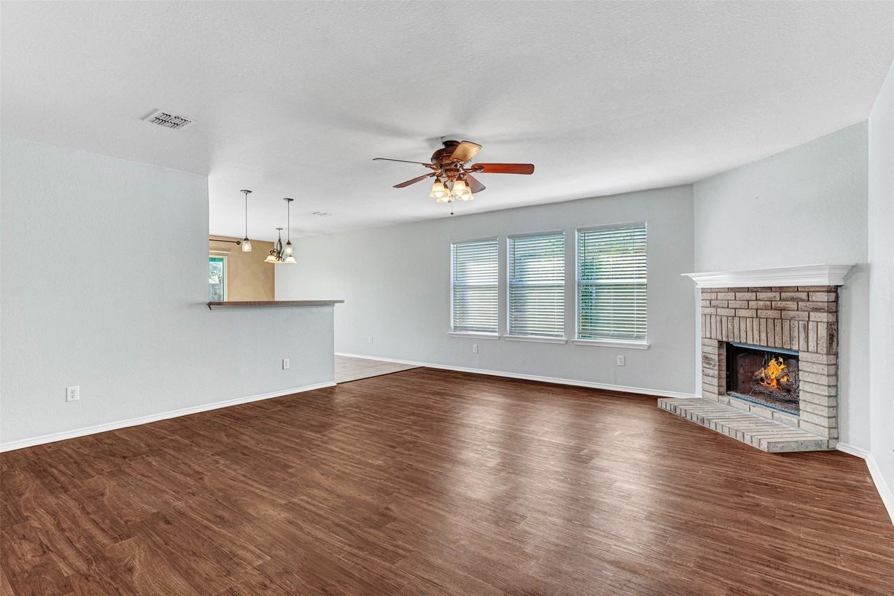 2600 Terrace Dr - Photo 6 of 29