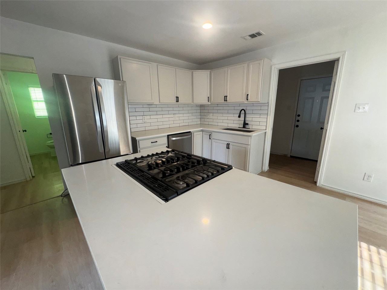 3518 Grafton Ave - Photo 3 of 10