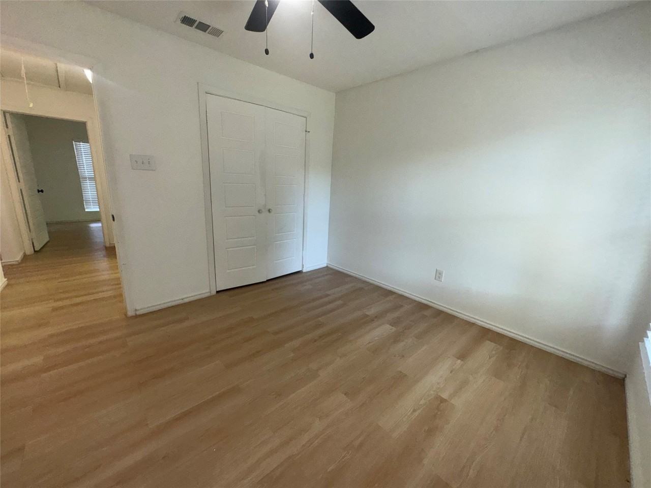 3518 Grafton Ave - Photo 7 of 10