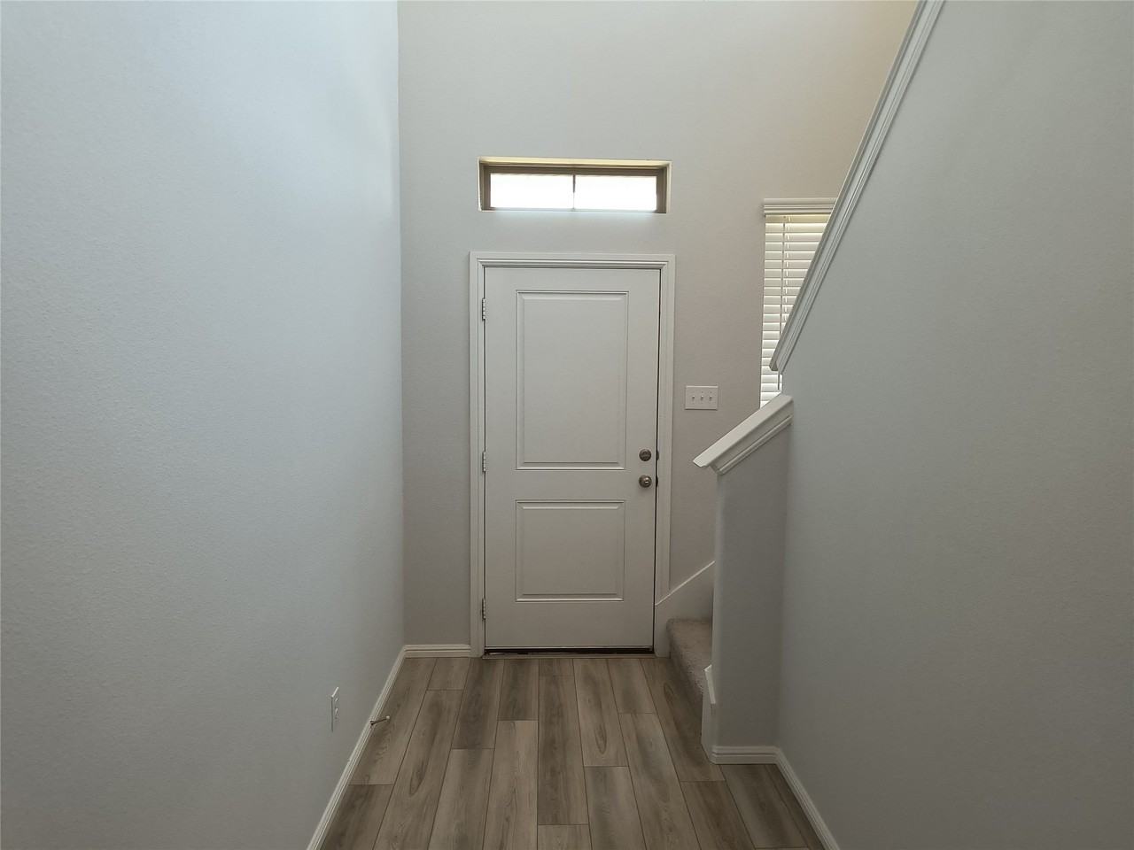 320 Leopold Trl - Photo 5 of 23