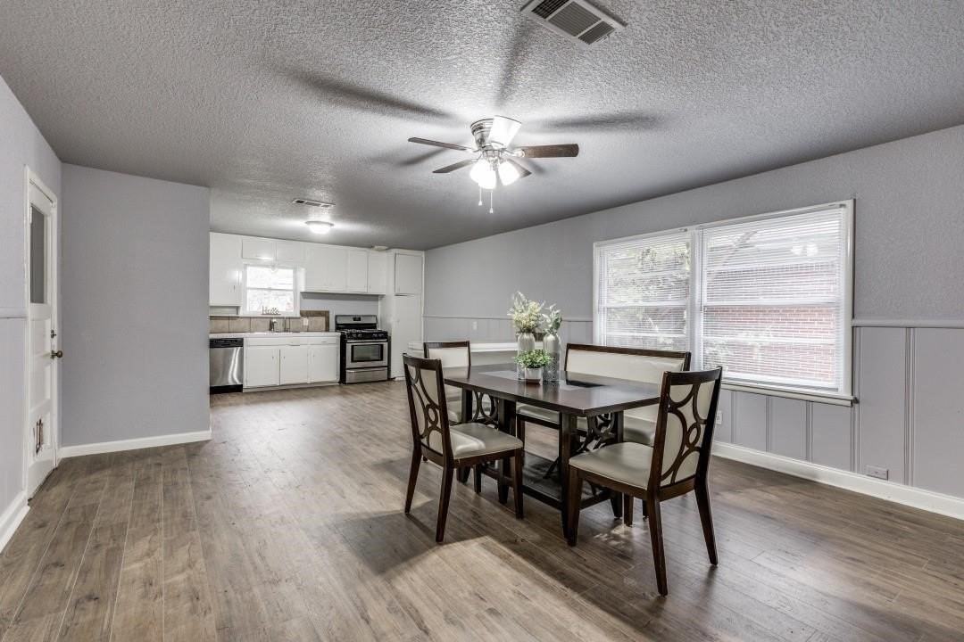 5513 Santa Barbara Ave - Photo 5 of 14