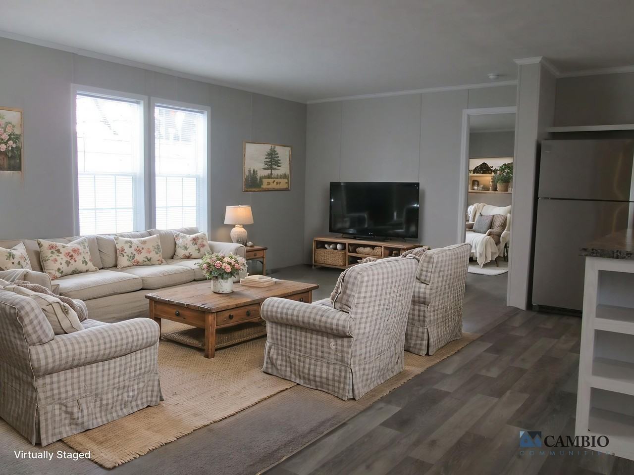 153 Hawthorne Dr #153 - Photo 3 of 8