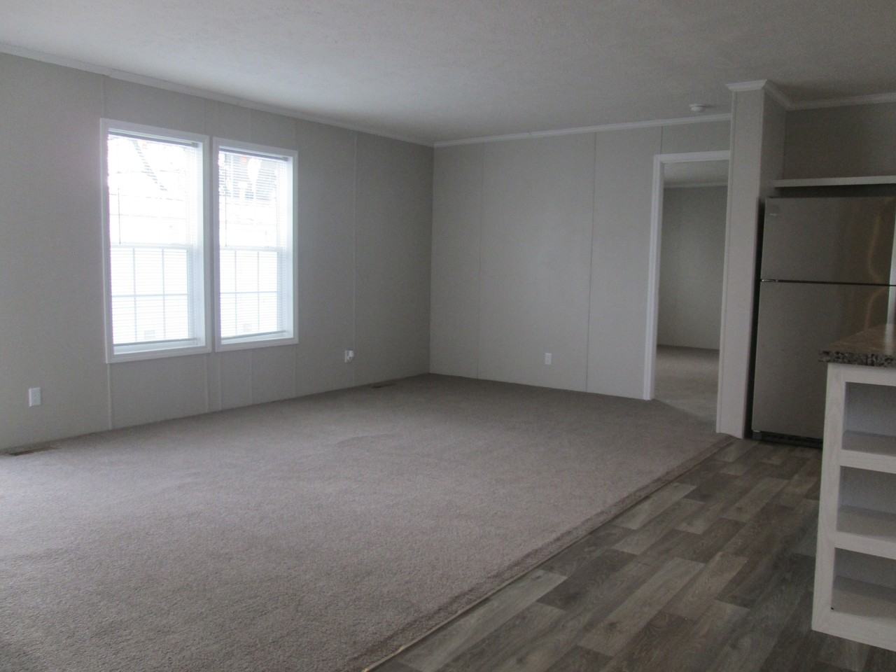 153 Hawthorne Dr #153 - Photo 6 of 8