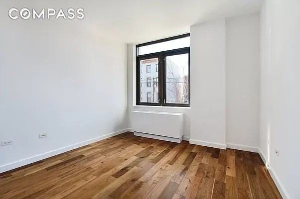 125 N 5th St #2E - Photo 4 of 10