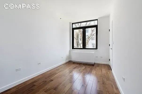 125 N 5th St #2E - Photo 5 of 10