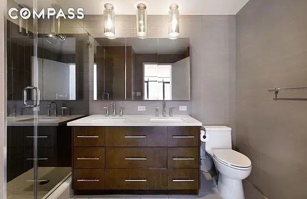 125 N 5th St #2E - Photo 6 of 10
