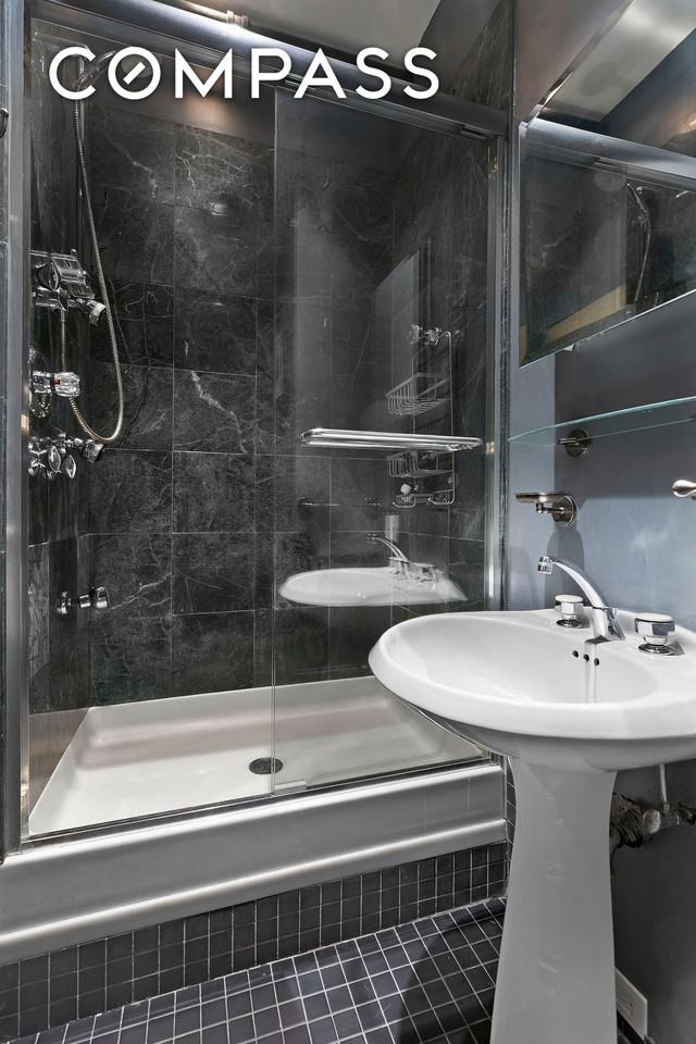 108 Wooster St #4C - Photo 7 of 9