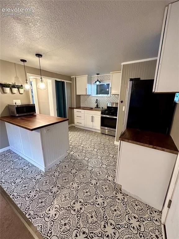 955 Osage Ave #2 - Photo 4 of 14