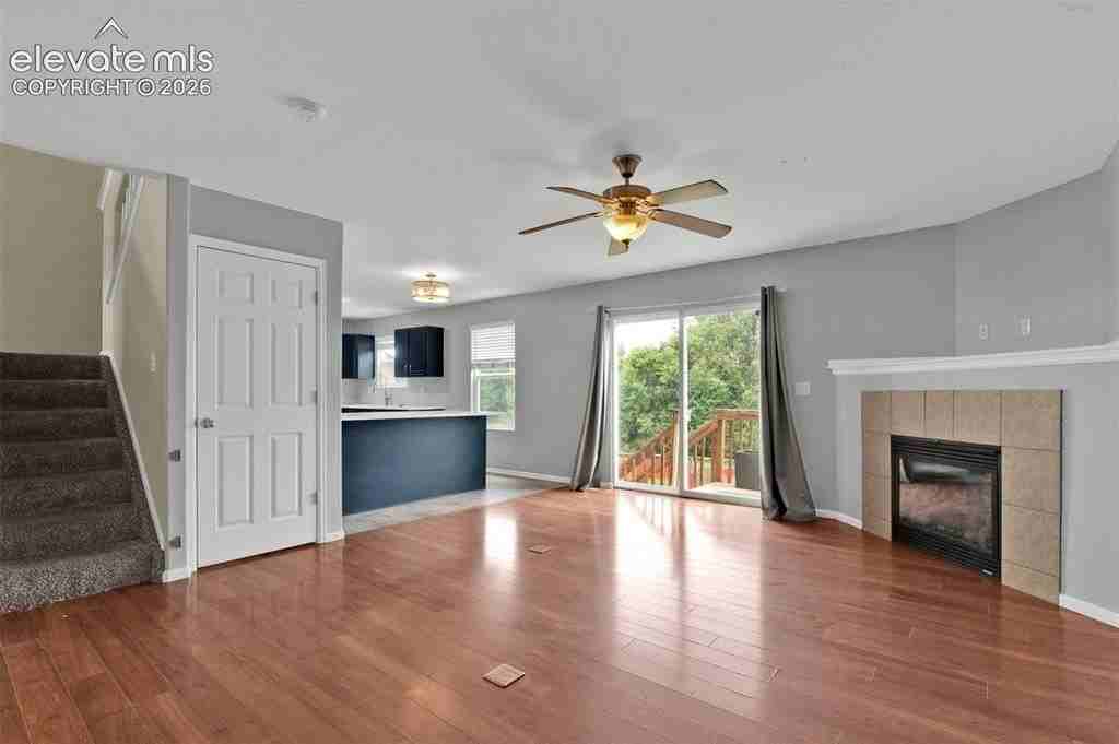 11145 Falling Star Rd - Photo 7 of 38