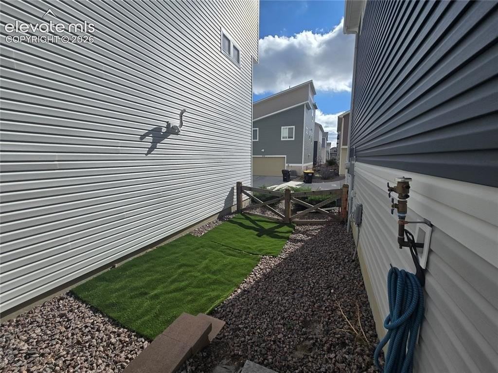 5772 Tramore Ct - Photo 5 of 33