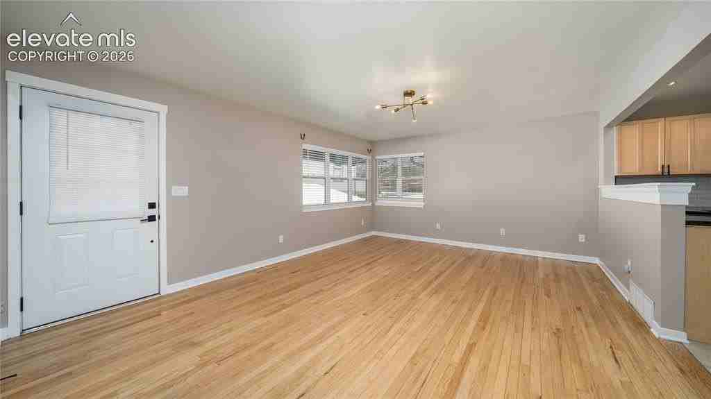 1827 W Kiowa St - Photo 3 of 13