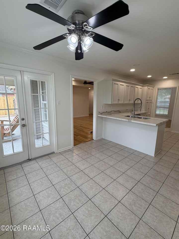 103 Kirkwood Ln - Photo 6 of 18