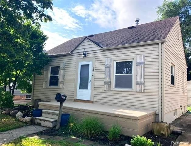 8072 Superior - Photo 2 of 21